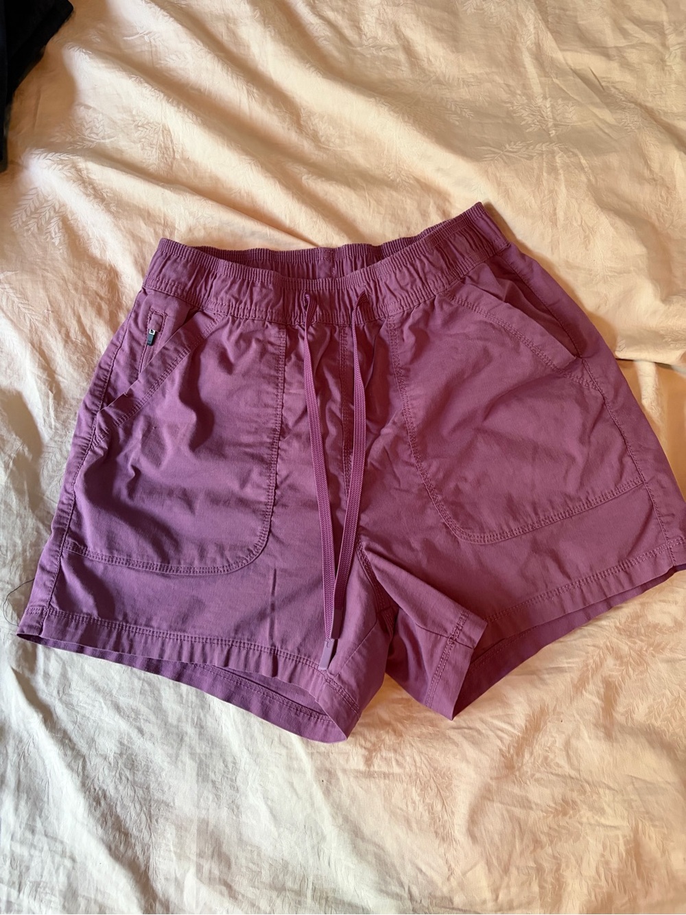 Women’s Title Nine Utility Shorts in Mauve